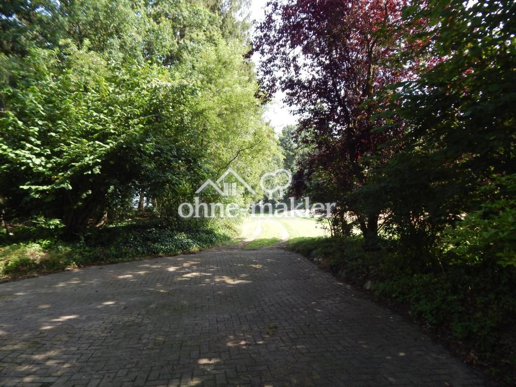 Hof Richtung Straße