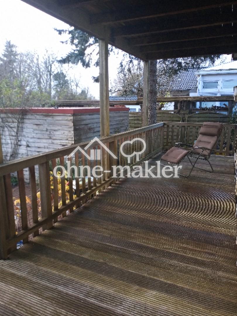 EG Whg. 1 Holzbalkon SW-Seite