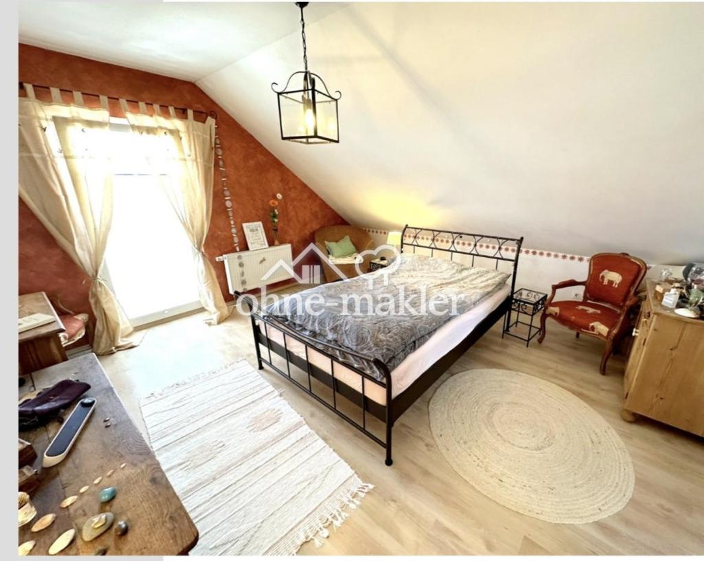 1 Schlafzimmer OG