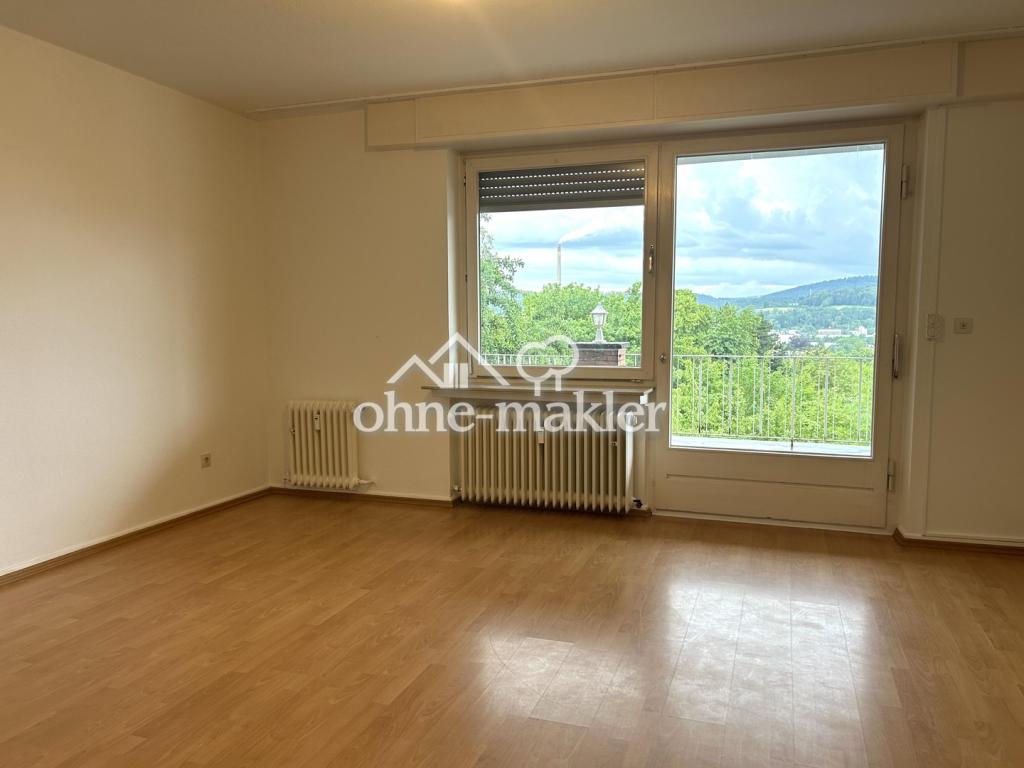Wieder verfügbar: Große 3-Zimmerwohnung mit traumhaftem Ausblick in Alfelder Bestlage - Photo 4