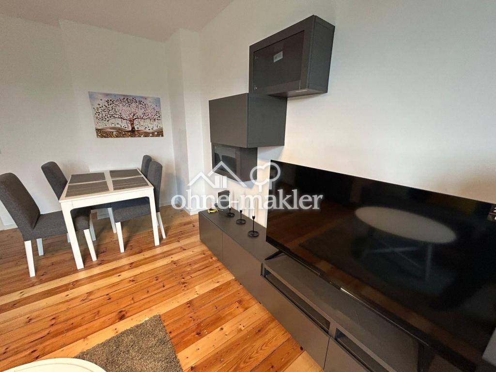 Exkl. möbl. Altbau-ETW | EBK | Balkon | nur bei vorübergehendem Wohnbedarf - Photo 3