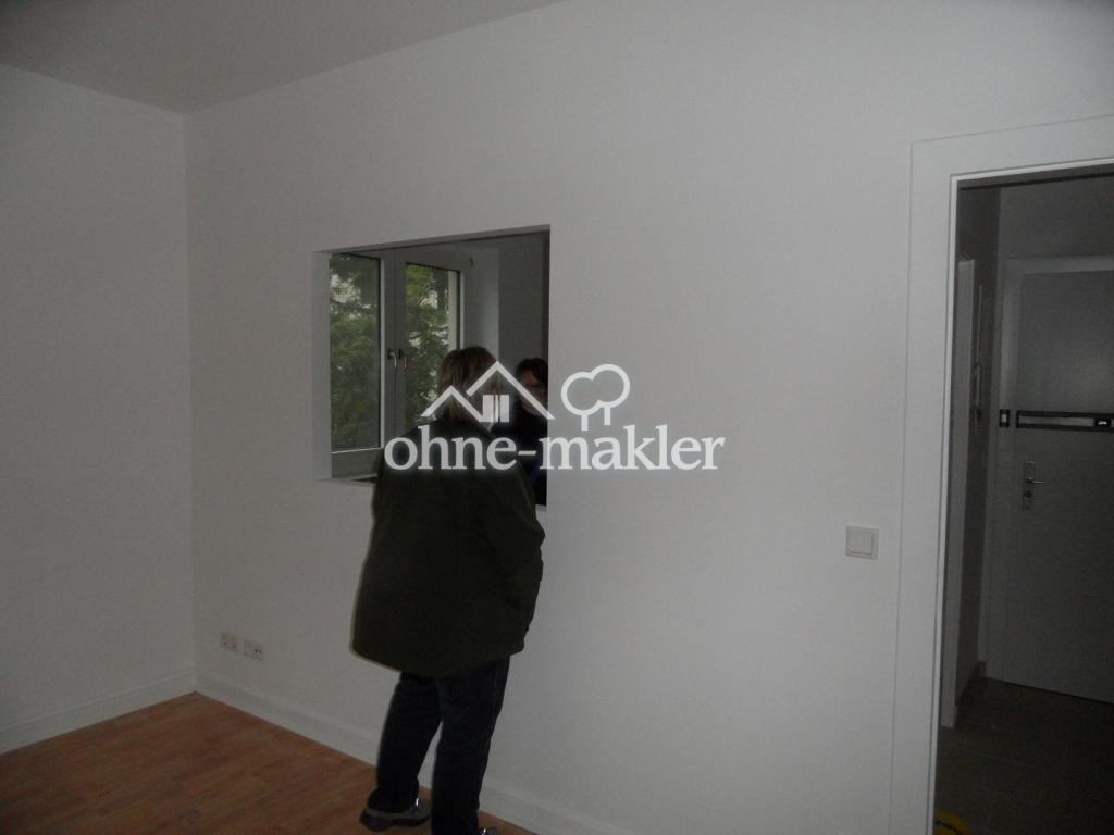 Friedrichstadt ruhig und zentral, 1-2 Personen Wohnung 3.OG mit 270° Erker - Photo 3