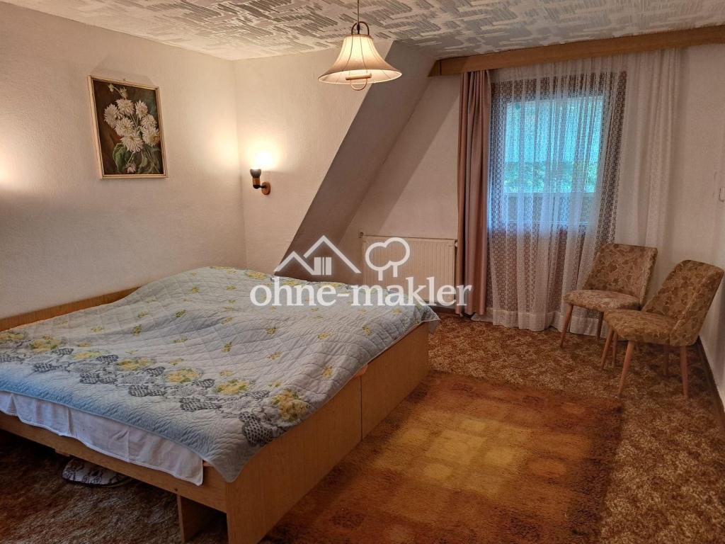 1.OG-Zimmer-5