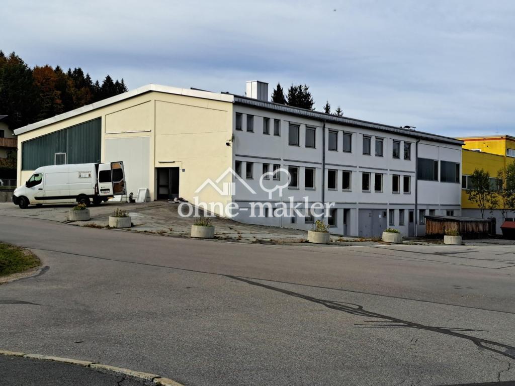 Gebäude Seite Palmberstraße