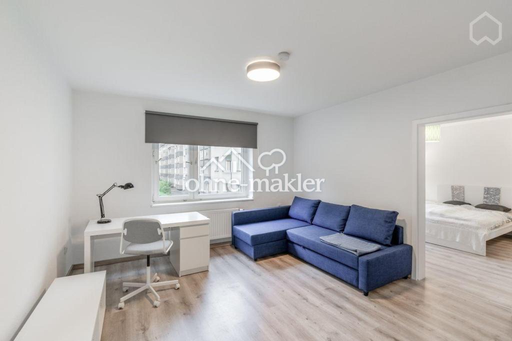 Möbliertes 2,5 Zimmer Apartment mit Balkon und EBK - Photo 1