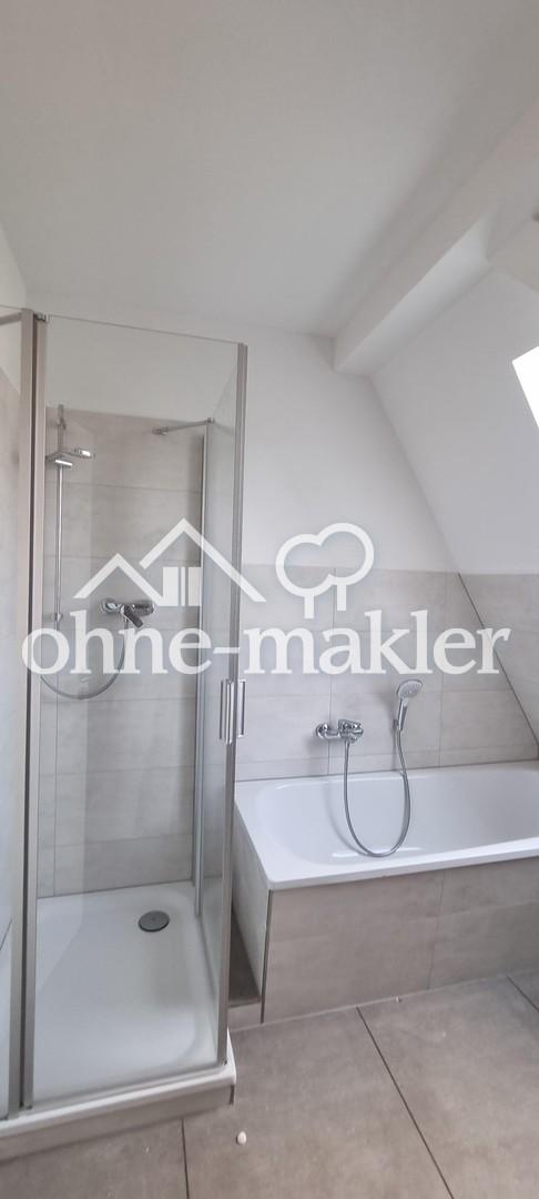 (3 Zi) Bad 2  Wanne + Dusche