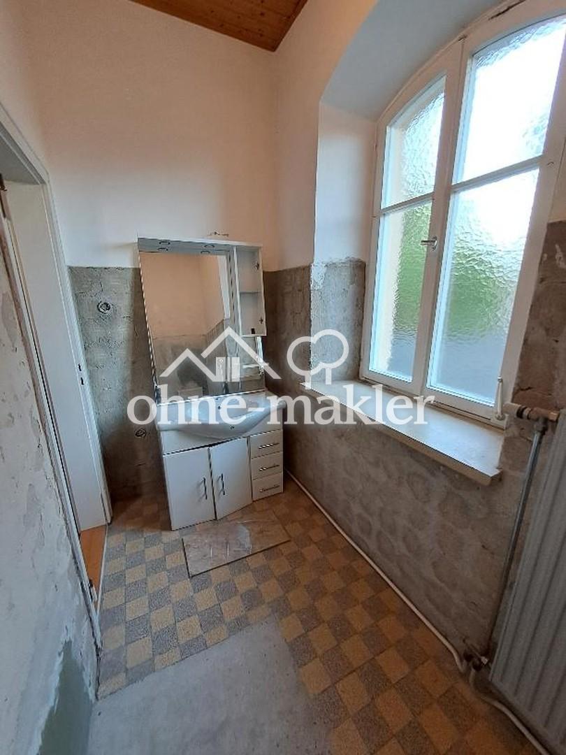 Kernsaniertes Bad EG, Badmöbel