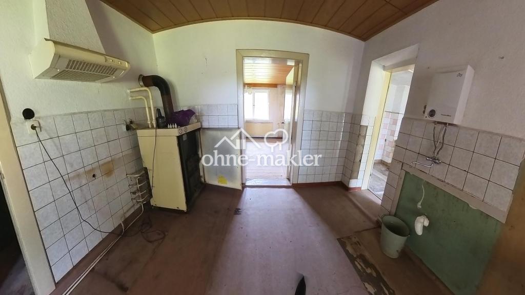 Küche EG zum Flur & Wohnzimmer