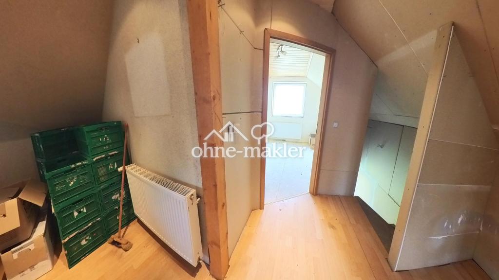 Flur/Küche DG zum Schlafzimmer