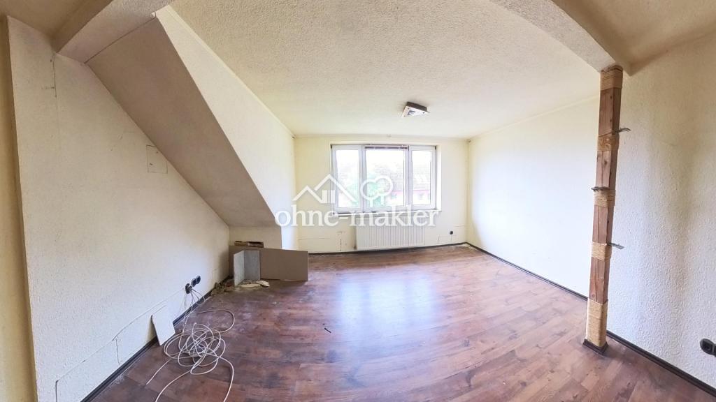 Wohnzimmer DG