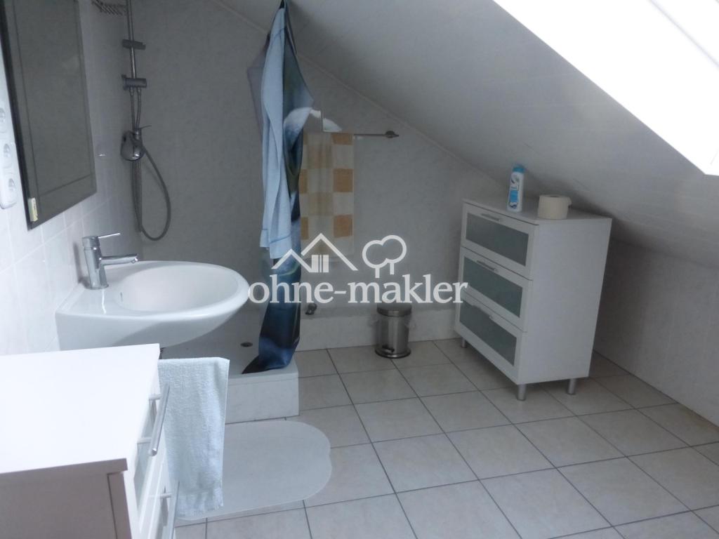 Großzügige, möblierte Wohnung in Arnstein-Halsheim ab sofort zu vermieten - Photo 3