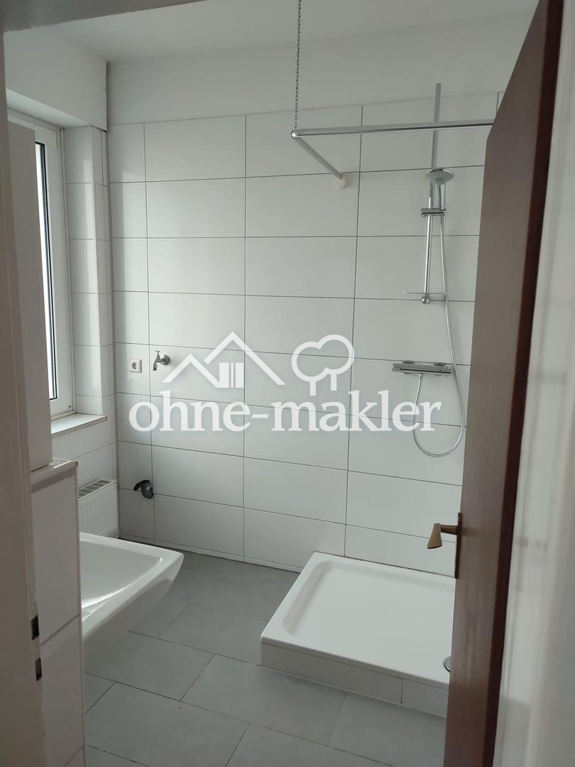 Wohnen am Park! Schöne Drei-Zimmer-Wohnung mit Balkon nahe OLG - Foto 2