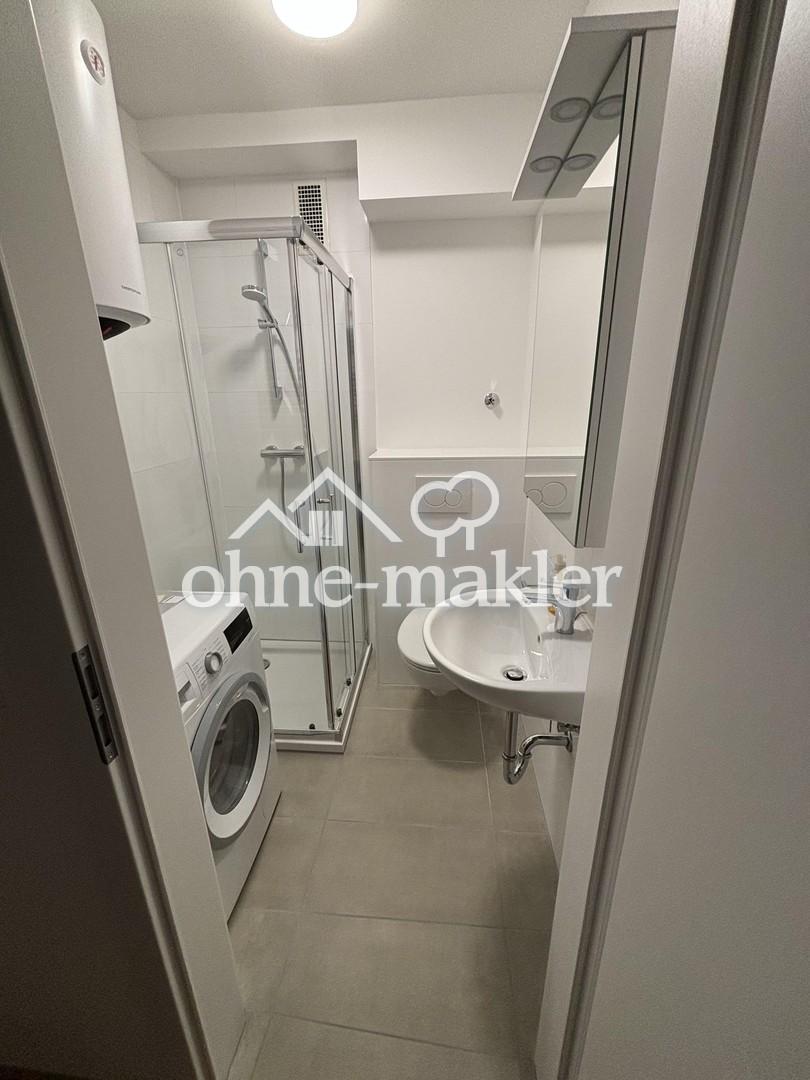 Renovierte und vollmöblierte Wohnung für 1 Person *** befristete Miete max 6 Monate - Foto 4