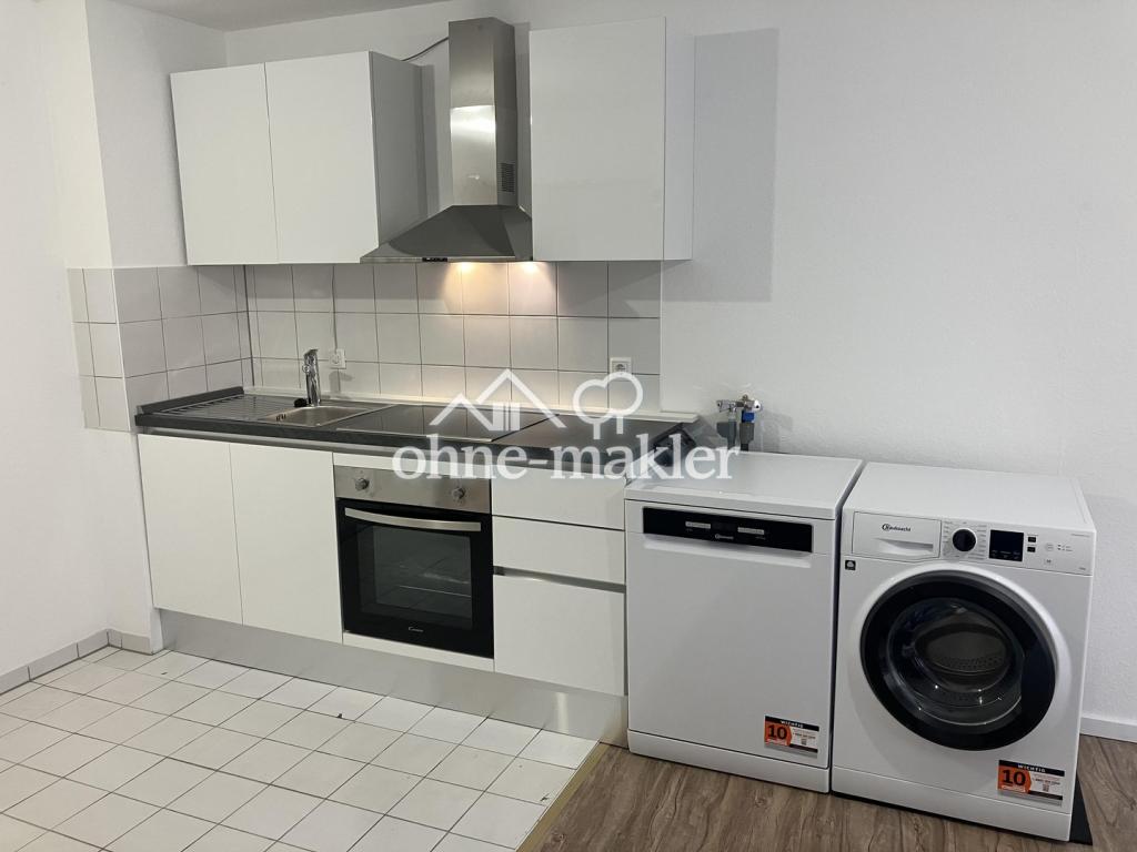 Neu sanierte und zentral gelegene 1.5-Zimmer Wohnung, mit Balkon, EBK und TG Stellplatz - Photo 5