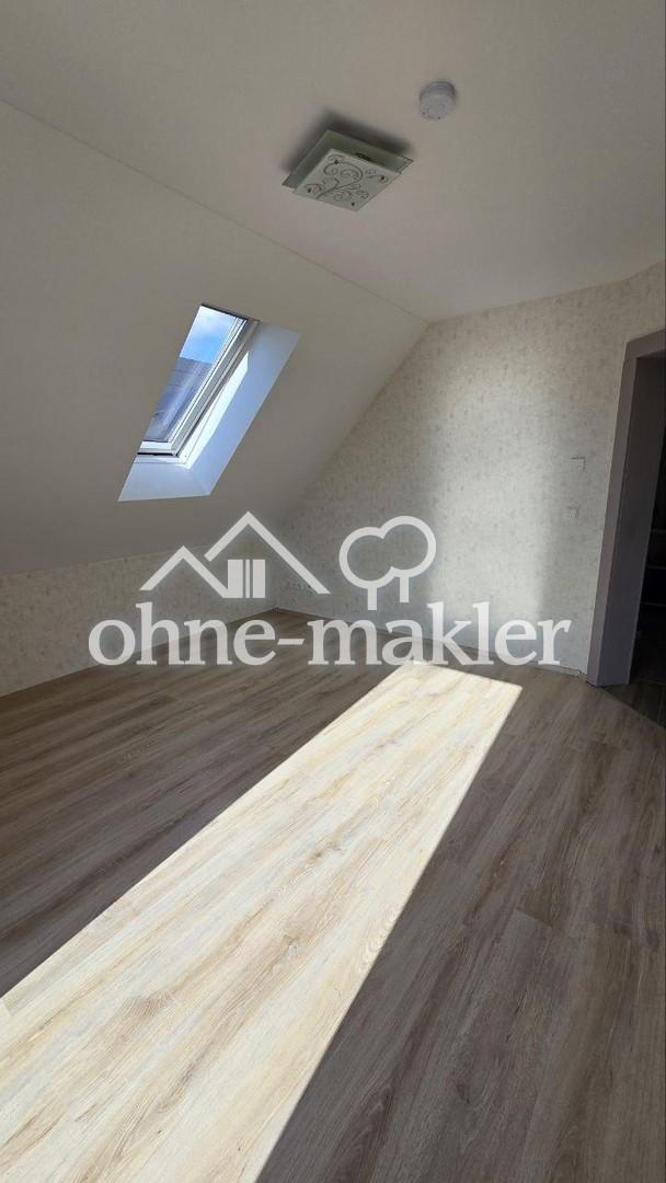 Schlafzimmer Eltern