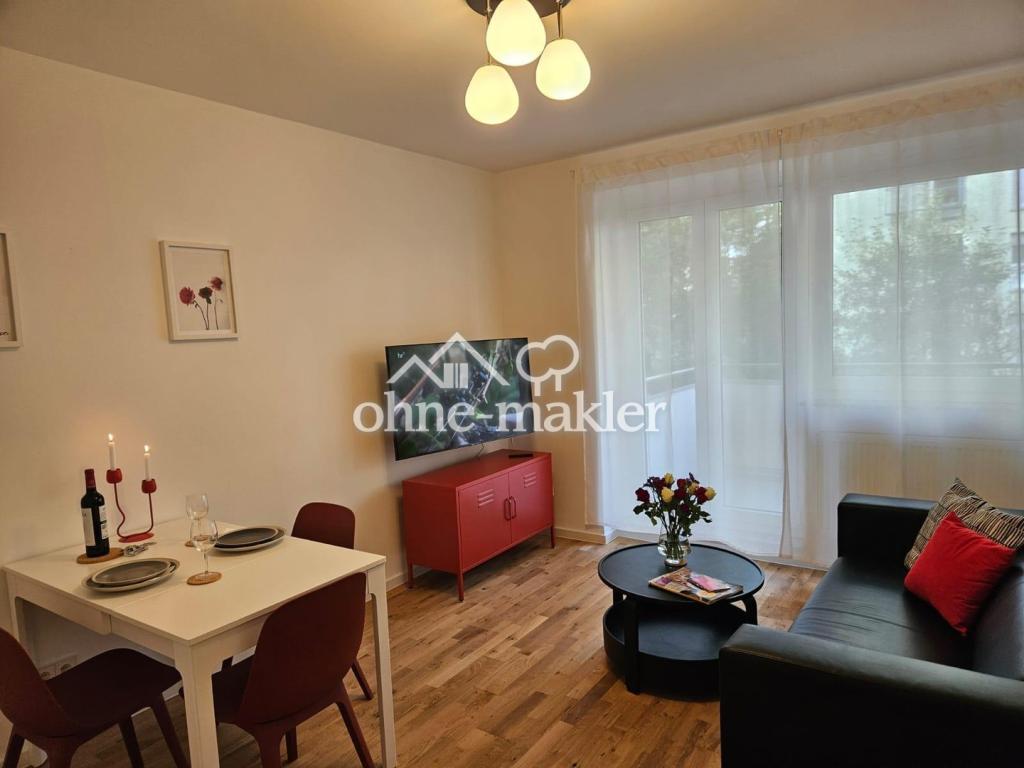 Neu renoviertes, komfortables Apartment mit Balkon in unmittelbarer Nähe zur Messe Frankfurt - Photo 3