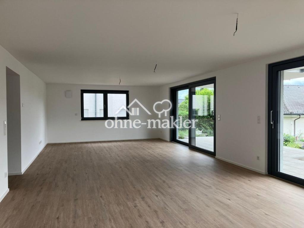 Großzügige 5-Zimmer-Wohnung mit Garten - Photo 2