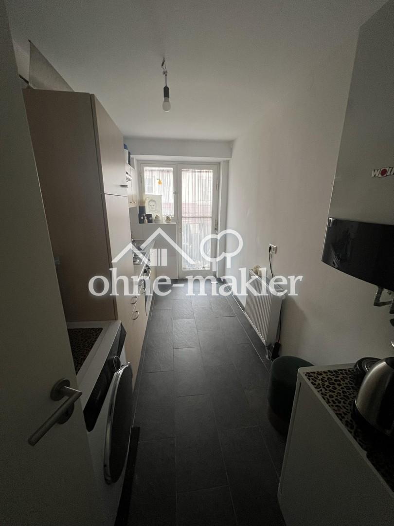 Schöne 2-Zimmer-Wohnung in Stuttgart mit Einbauküche, Balkon und Keller - Foto 3