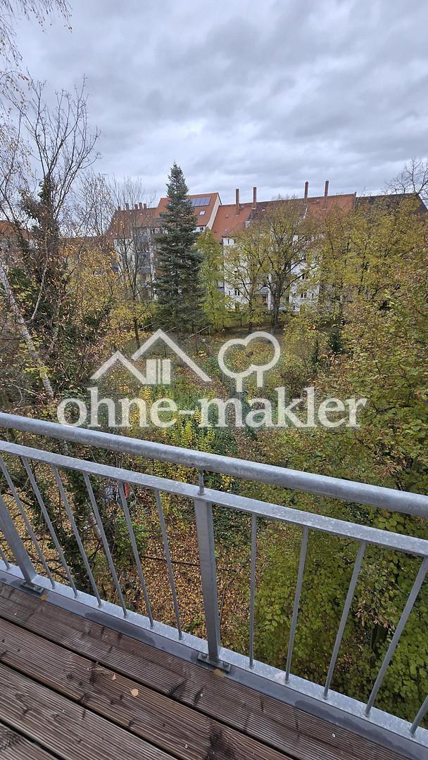 Balkon 2.OG + Garten