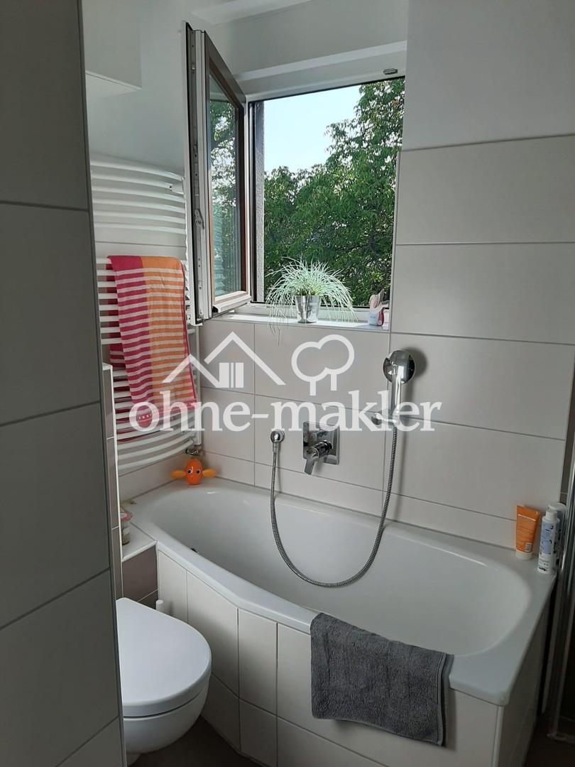 Badezimmer OG (Wanne)