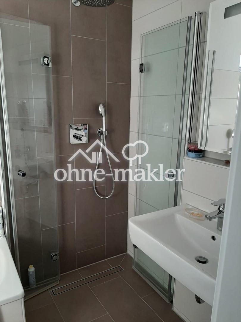 Badezimmer OG (Dusche)