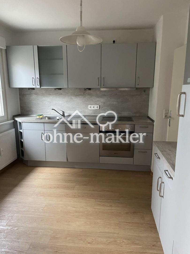 Attraktive 3-Zimmer-Wohnung in Hessisch Oldendorf mit moderner Einbauküche und großem Balkon - Photo 2