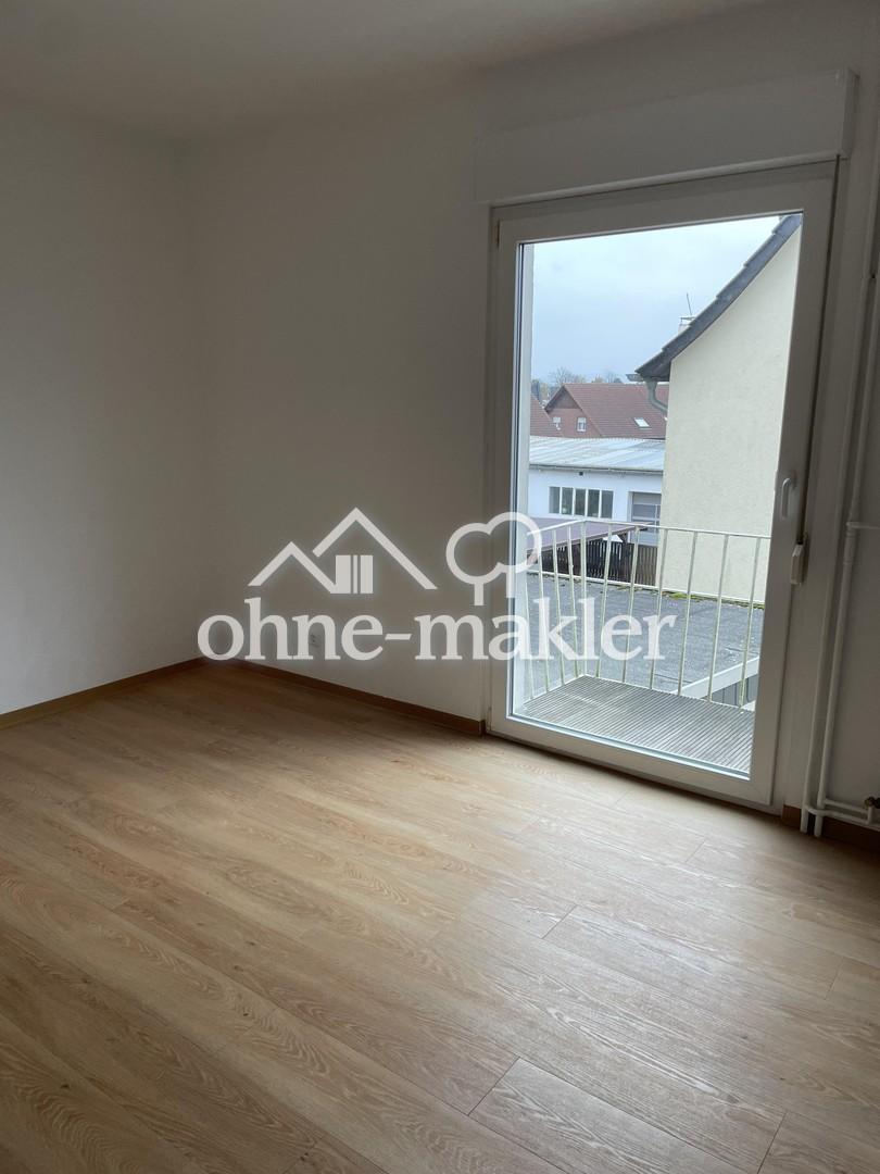 Attraktive 3-Zimmer-Wohnung in Hessisch Oldendorf mit moderner Einbauküche und großem Balkon - Photo 4