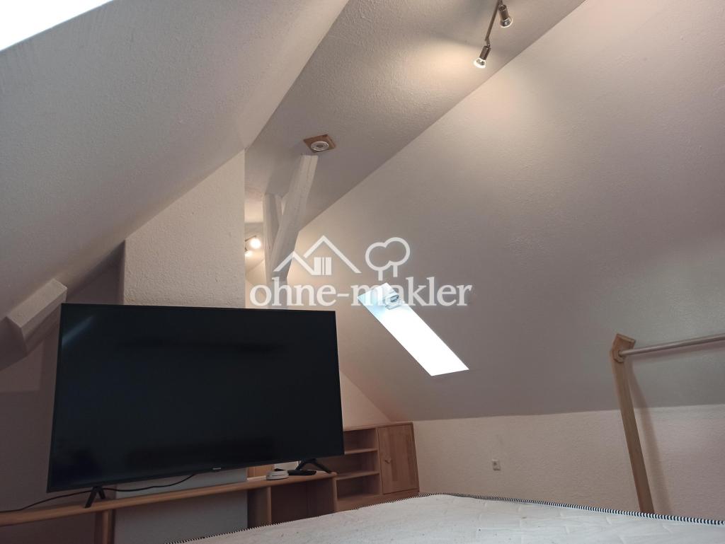 Ein möbliertes Zimmer in einer Wohngemeinschaft (WG) - Photo 5