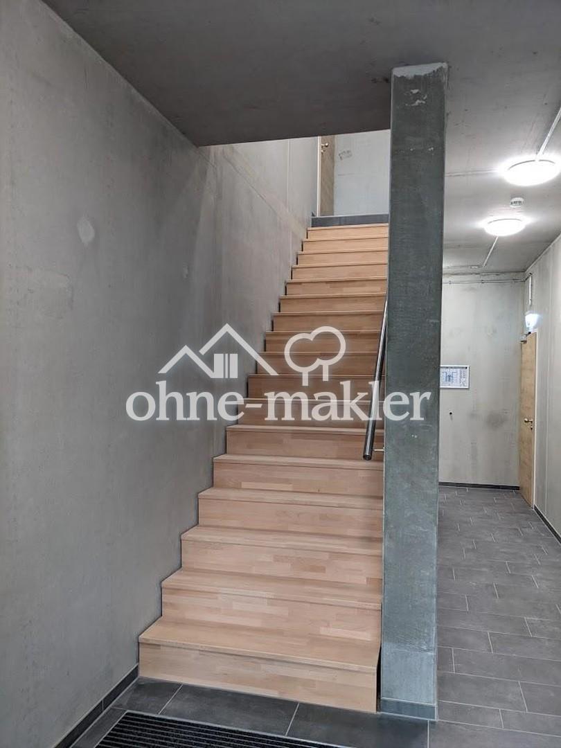 Treppe vom EG in das 1. OG
