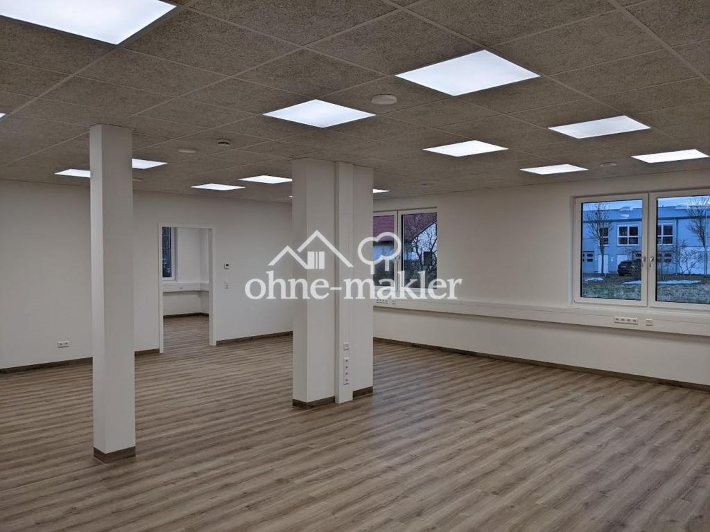 Büro im EG