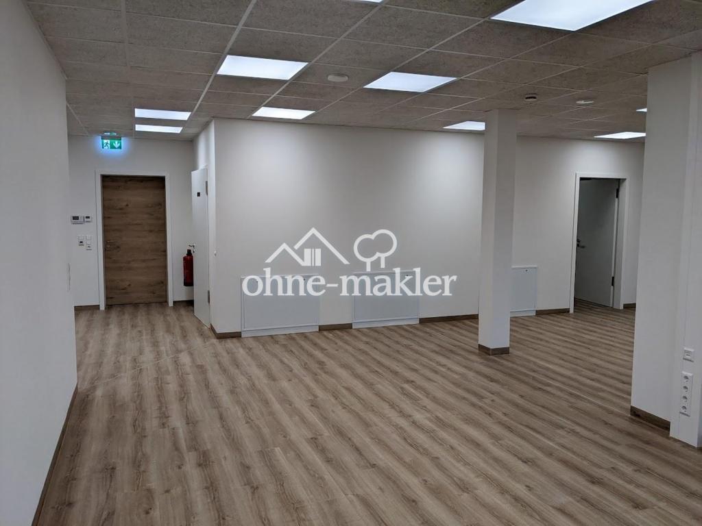 Büro im EG
