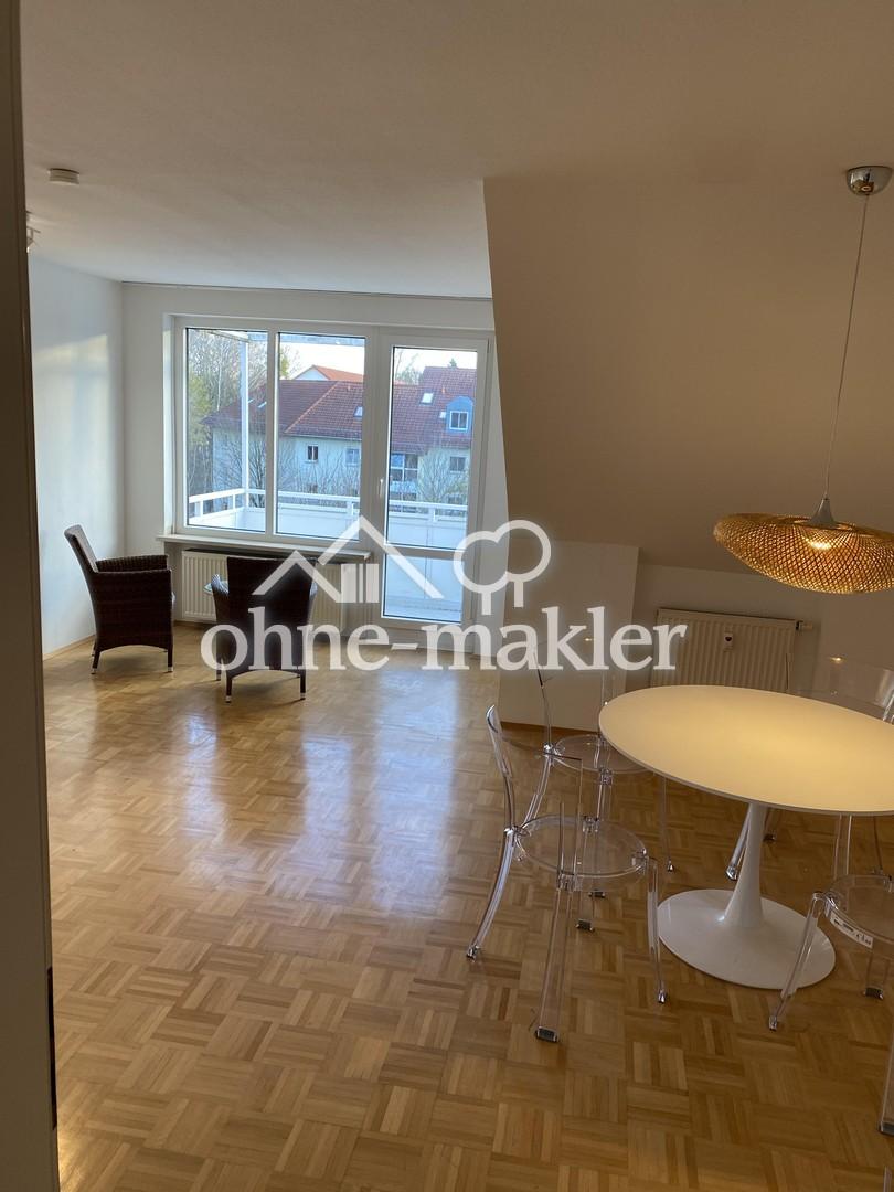 Helle 3 Zi DG WHG mit Südbalkon und EBK - Teil Möbliert - Photo 2