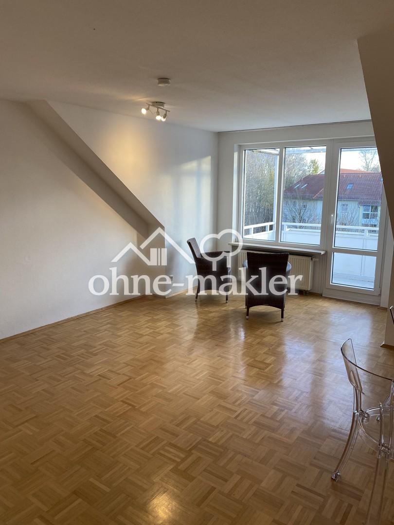 Helle 3 Zi DG WHG mit Südbalkon und EBK - Teil Möbliert - Photo 1