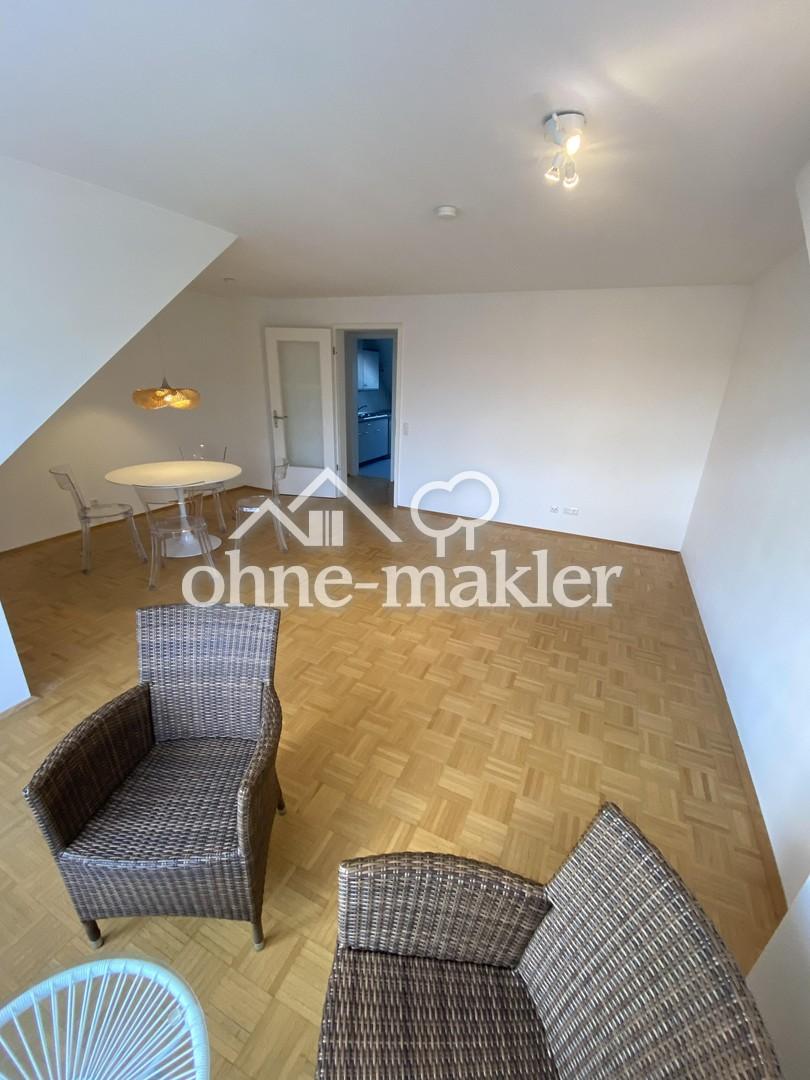 Helle 3 Zi DG WHG mit Südbalkon und EBK - Teil Möbliert - Photo 3