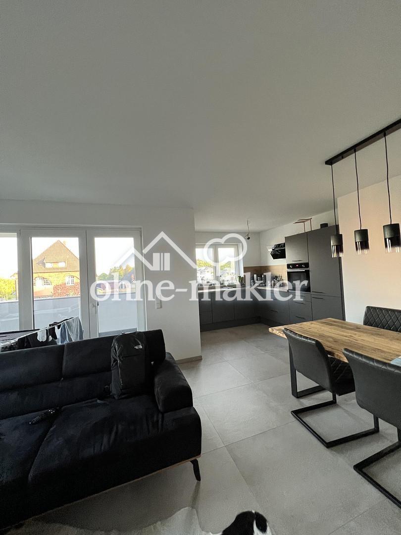 2 OG 3,5 Zimmer Wohnung mit Balkon - Foto 1