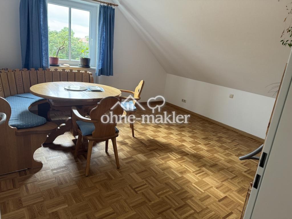 Schlafzimmer2_Parkett neu