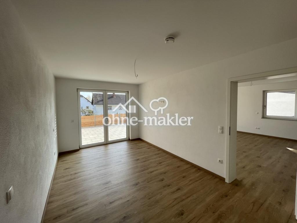 Helle 3 Zimmer Wohnung mit großer Terrasse und eigenem Garten - Photo 1