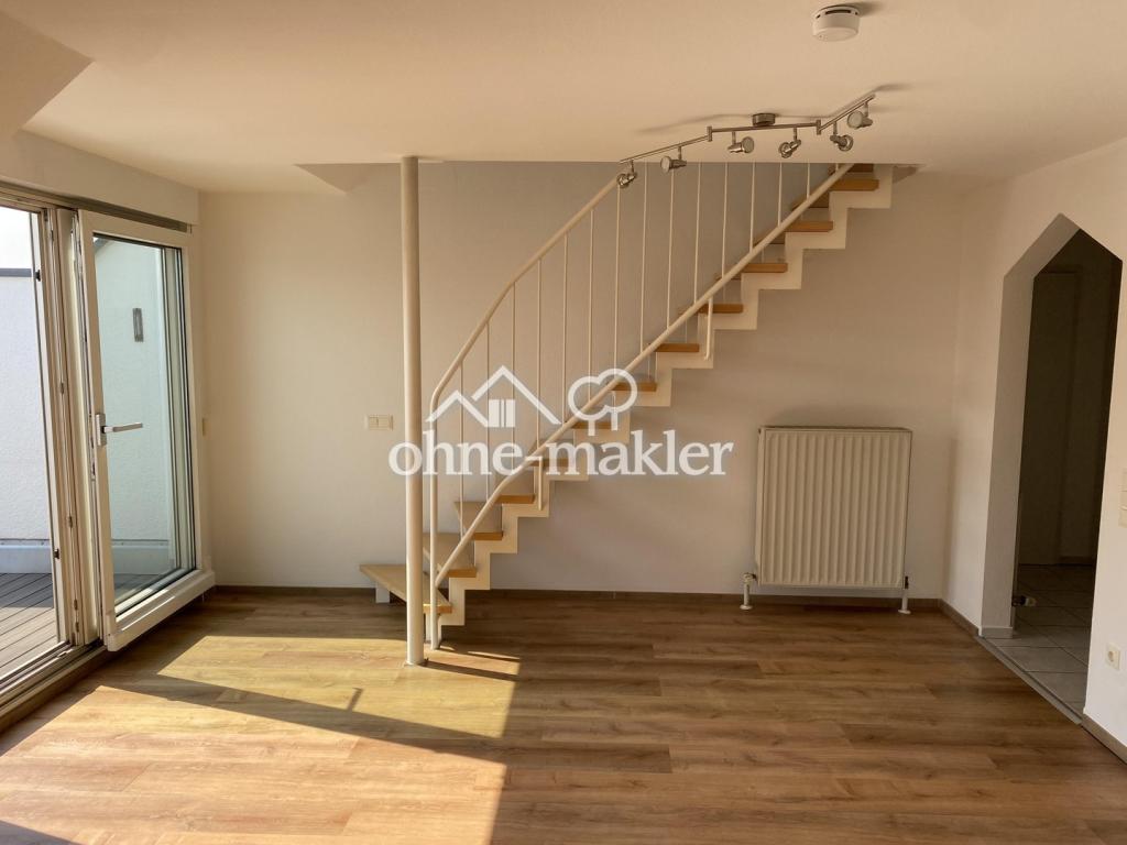 Moderne DG Maisonettewohnung in kleiner Wohneinheit - Photo 1