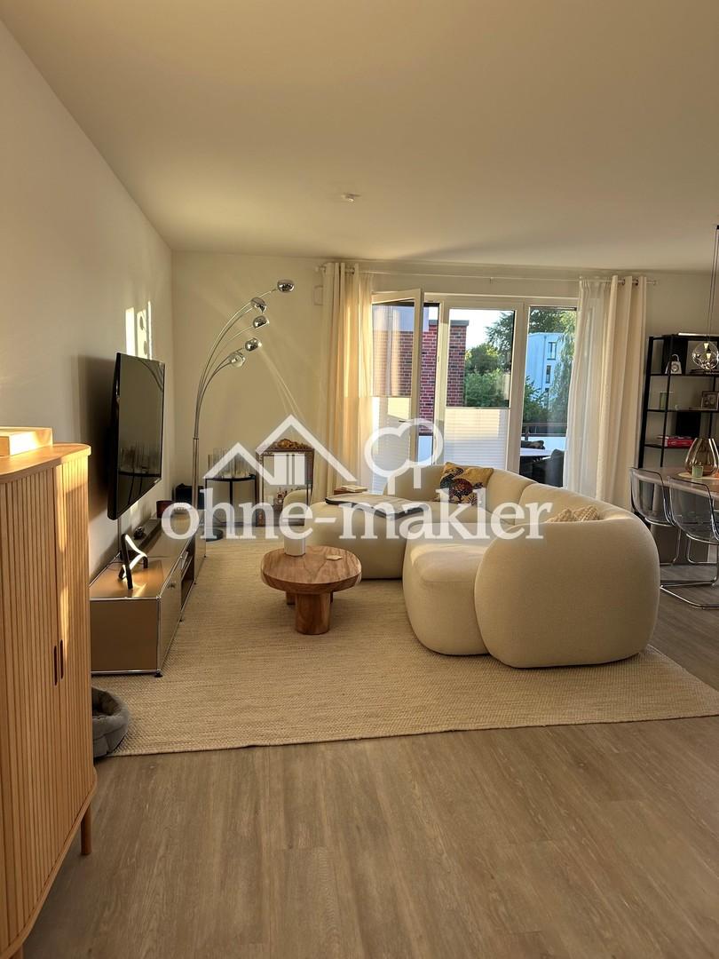 Traumwohnung mit exklusiver Einbauküche und großzügigem Balkon. - Foto 1