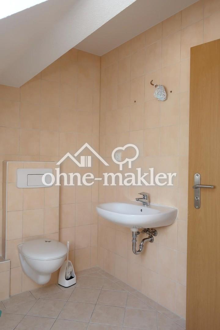 Schöne 2R-Wohnung am Ortsrand von Grünhain, Dachgeschoß 60 qm mit Stellplatz, Gartenpacht möglich! - Foto 3