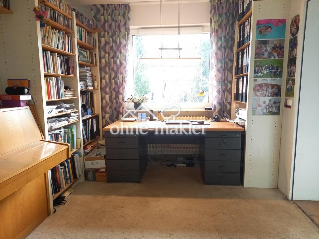 Arbeitszimmer