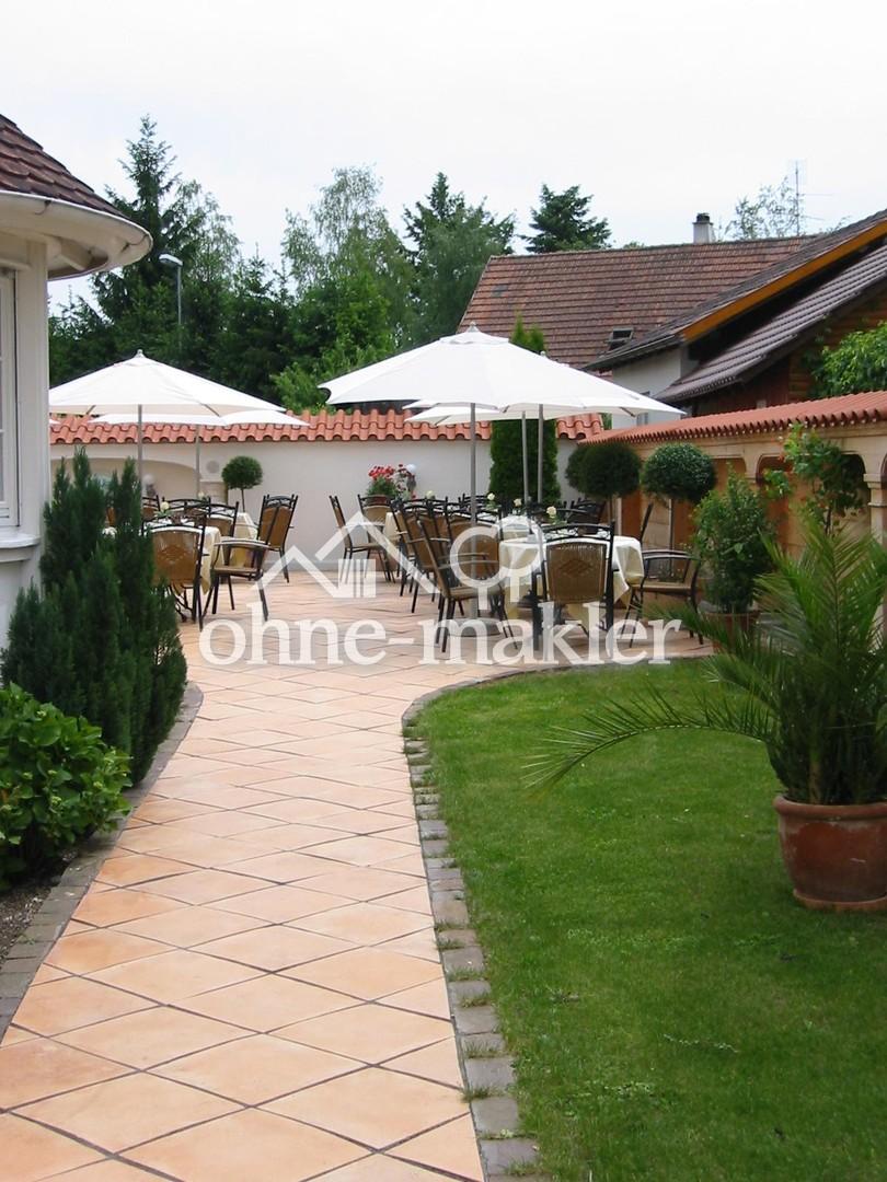 Weg zur Terrasse