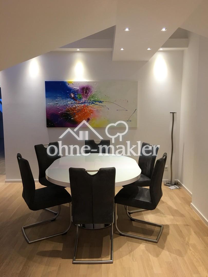 BEFRISTETE VERMIETUNG (12 Monate) Großzügige 5-Zimmer-Maisonette-Dachwohnung mit 160 m² - Photo 2