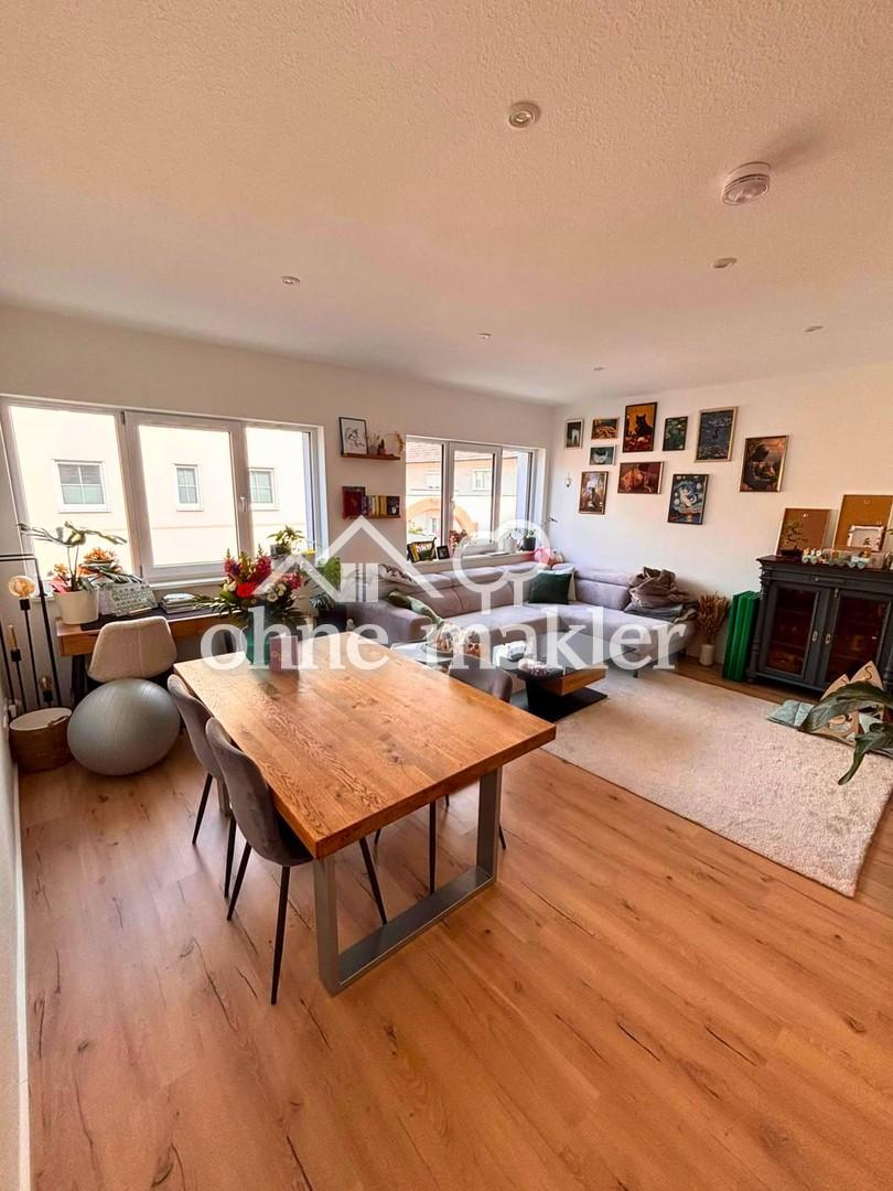 Moderne Wohnung mit Balkon - Photo 1