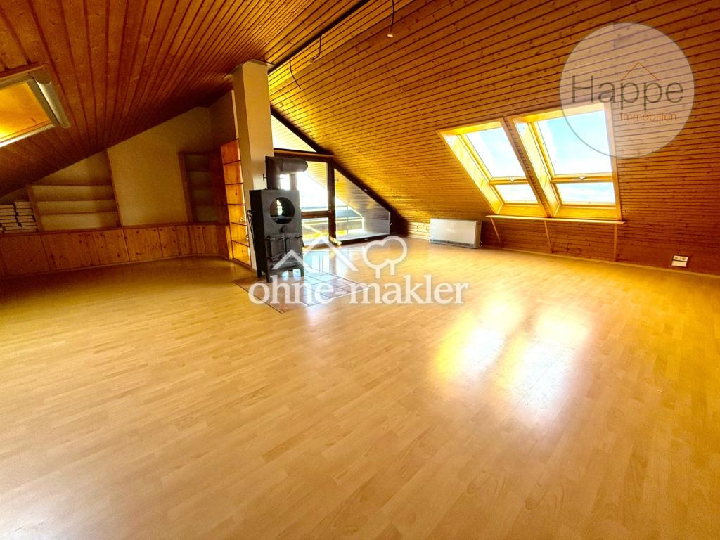 Wohnzimmer DG