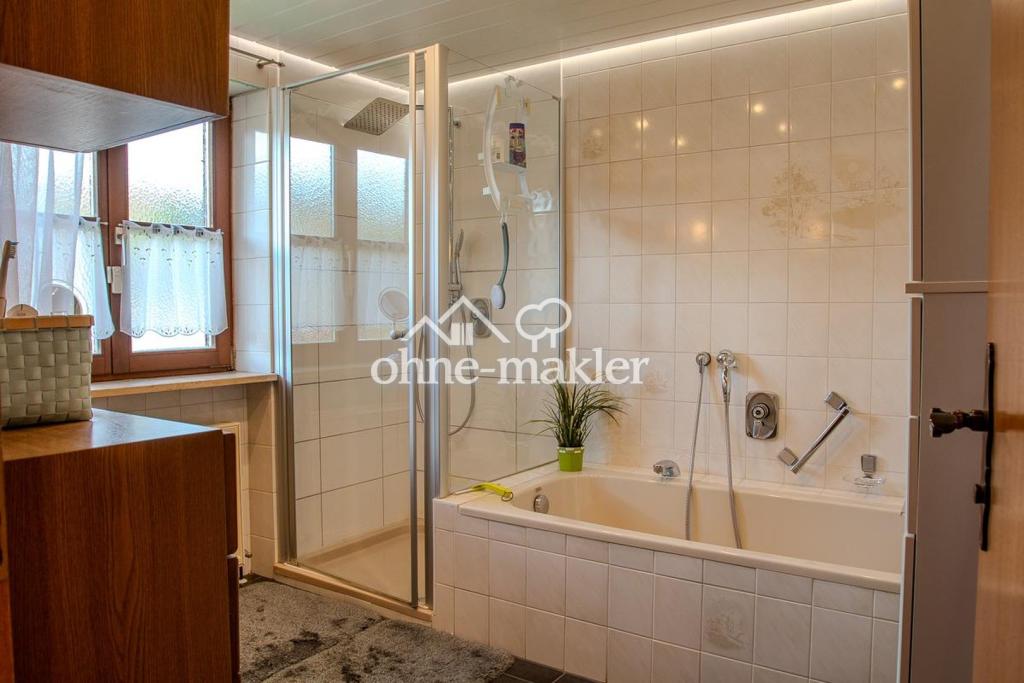 Badezimmer Wohnung 2