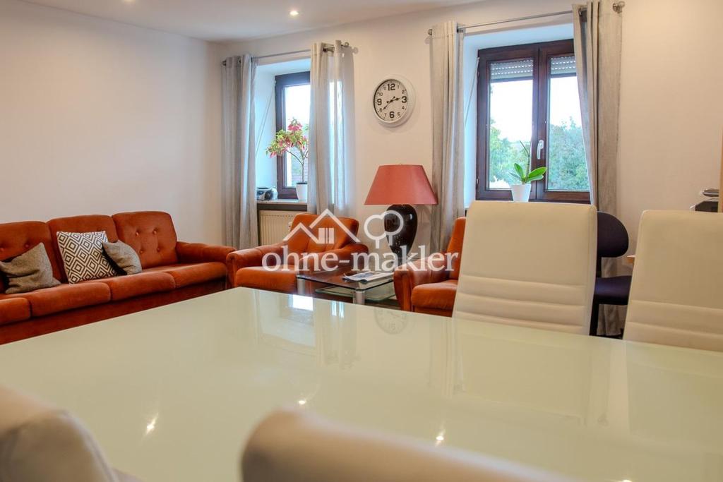 Wohn- und Esszimmer Wohnung 1