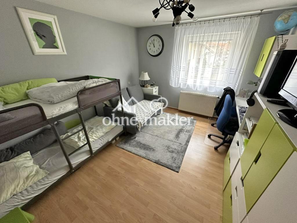 3-ZKB mit neuer Einbauküche, Terrasse, kleinem Gartenanteil + Garage in angenehmer Lage von Kirrlach - Photo 3