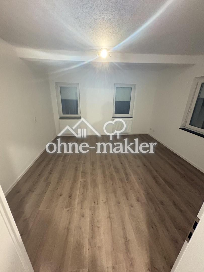 2. OG: Modern sanierte 2-Zimmer-Wohnung in Tuttlingen - Photo 1