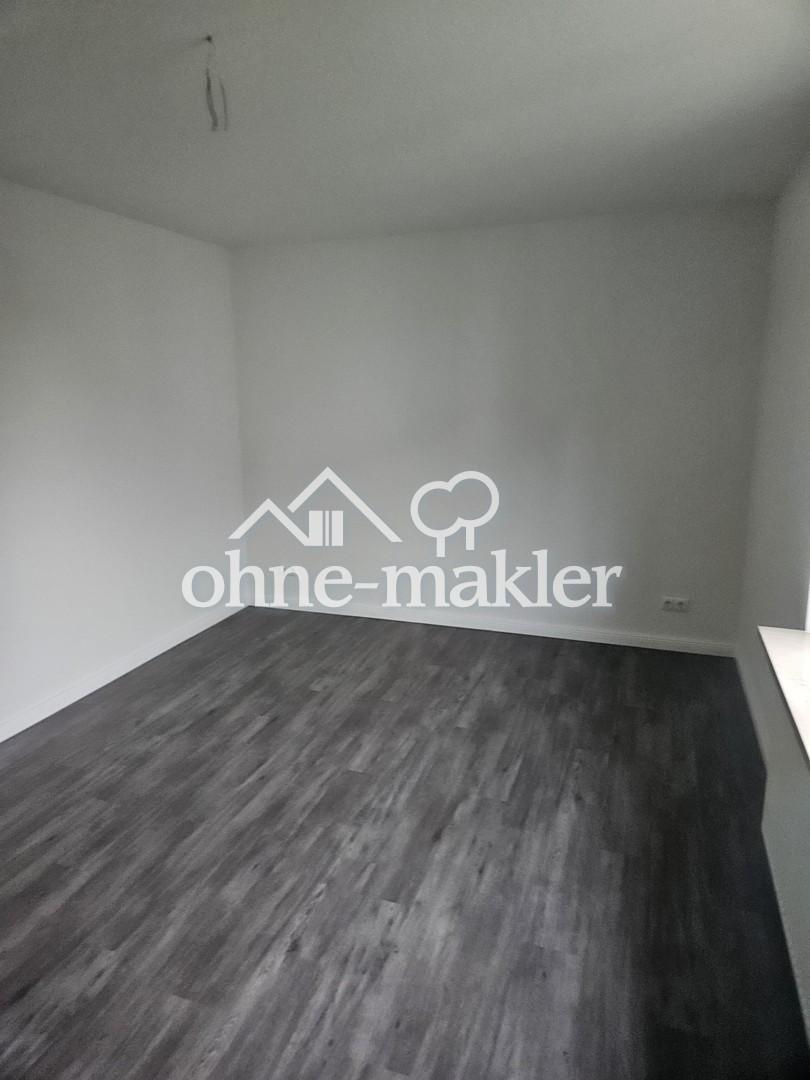 Modernisierte 3-Zimmer-Wohnung mit großem Balkon in ruhiger Lage von Halstenbek - Foto 4